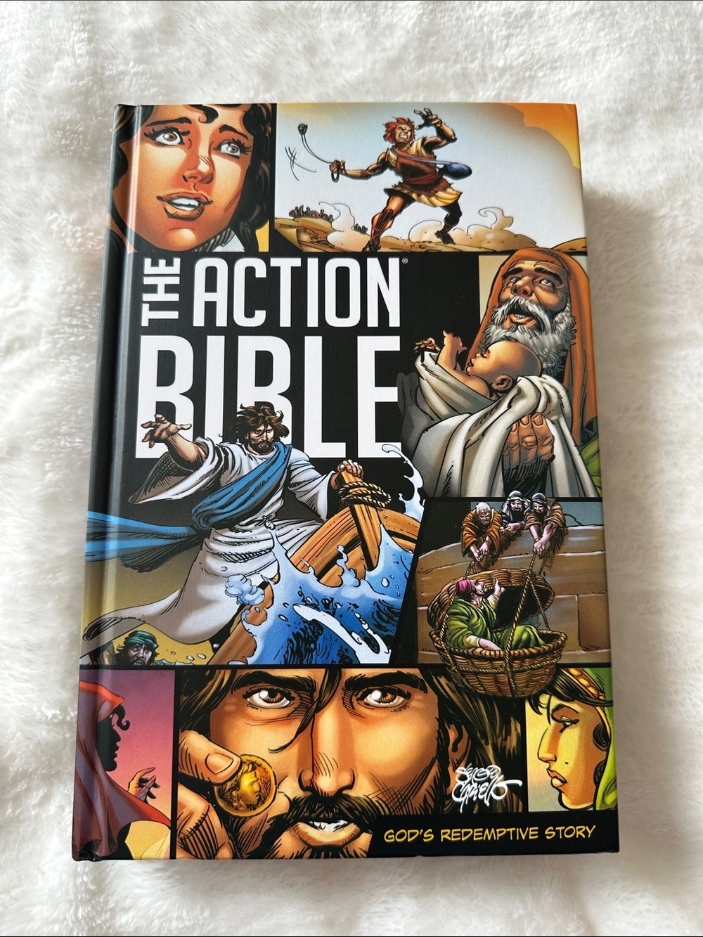 The Action Bible - Illustrated Graphic Bible The most epic story ever told!